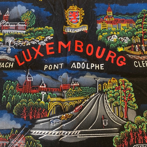 Vintage souvenir fringed pillowcase cover, Luxembourg - Picture 3 of 8